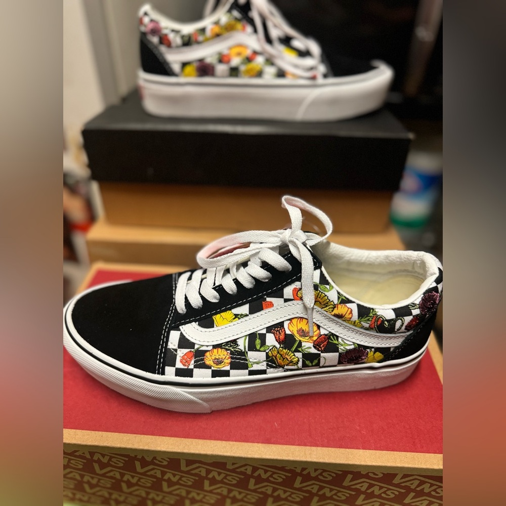 Poppy Checkerboard Black Vans old school